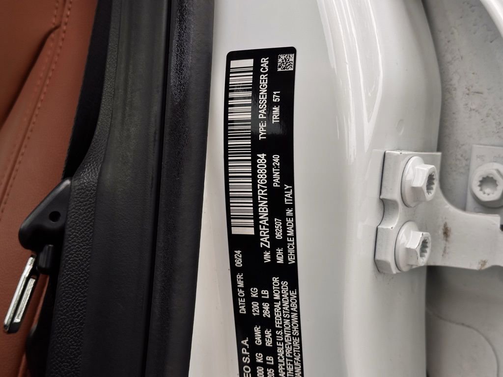 Used 2024 Alfa Romeo Giulia Ti image 28