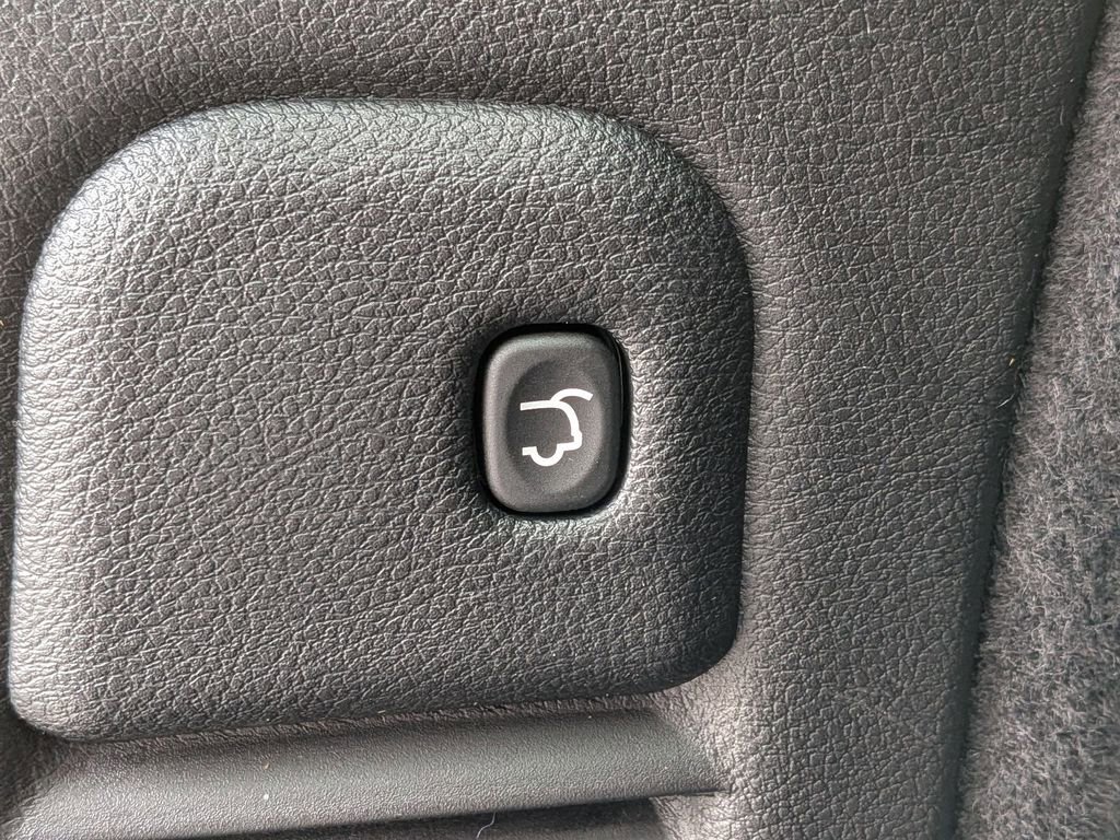 Certified 2025 Dodge Durango GT w/ Blacktop Package image 7