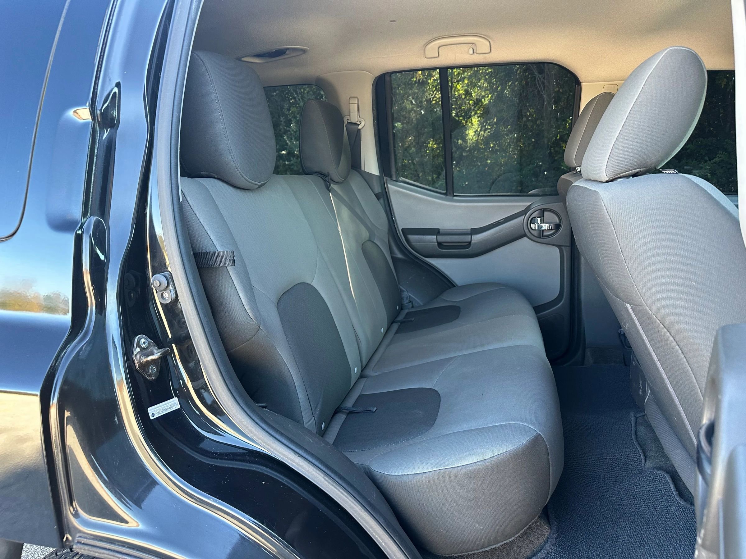 Used 2014 Nissan Xterra X image 12