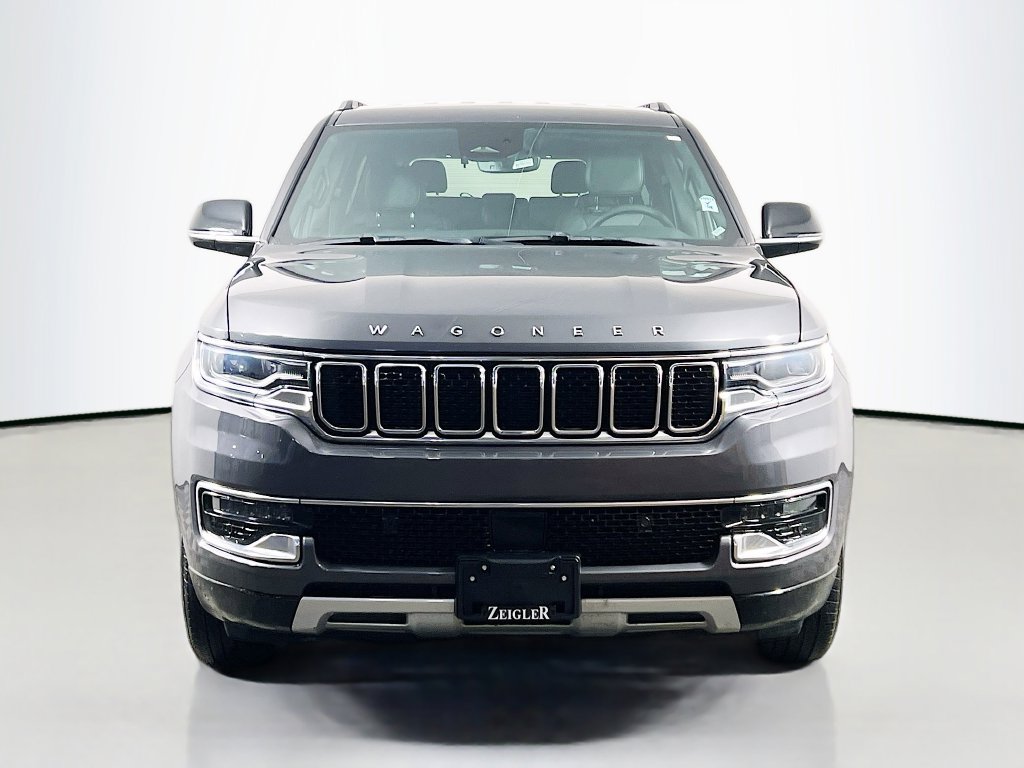 Used 2023 Jeep Wagoneer Series II AWD/4WD image 3