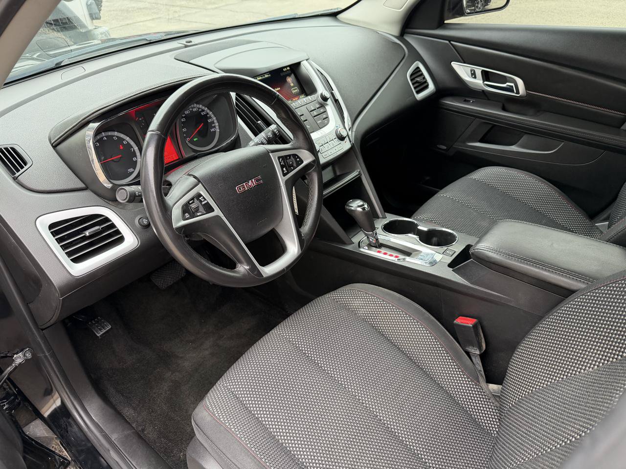 Used 2017 GMC Terrain SLE w/ Convenience Package AWD/4WD image 10