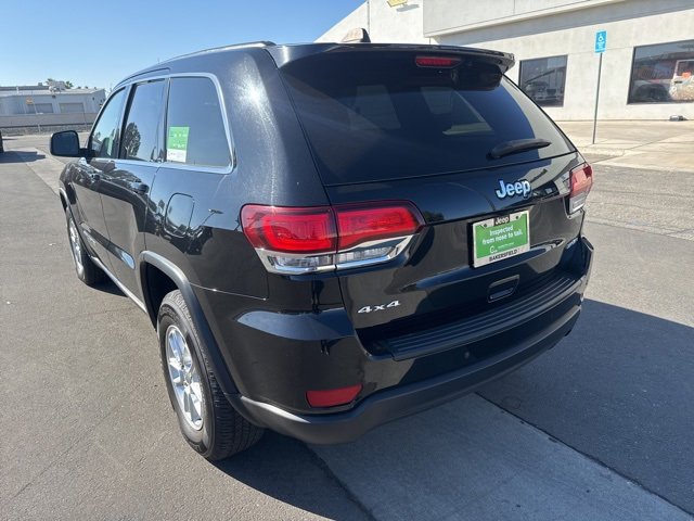 Certified 2020 Jeep Grand Cherokee Laredo image 3