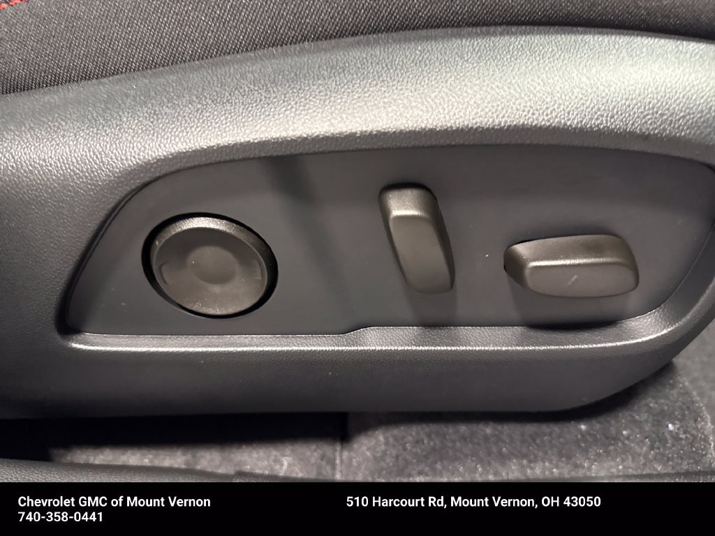 New 2027 Chevrolet Equinox RS w/ Safety and Technology Package FWD image 35