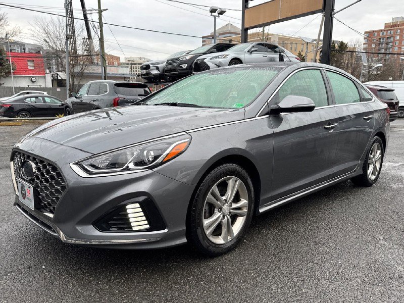 Used 2018 Hyundai Sonata Sport w/ Cargo Package image 4