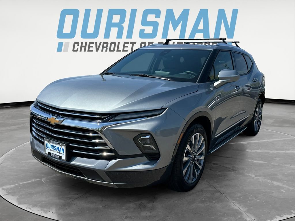 Used 2024 Chevrolet Blazer Premier w/ Driver Confidence II Package image 2