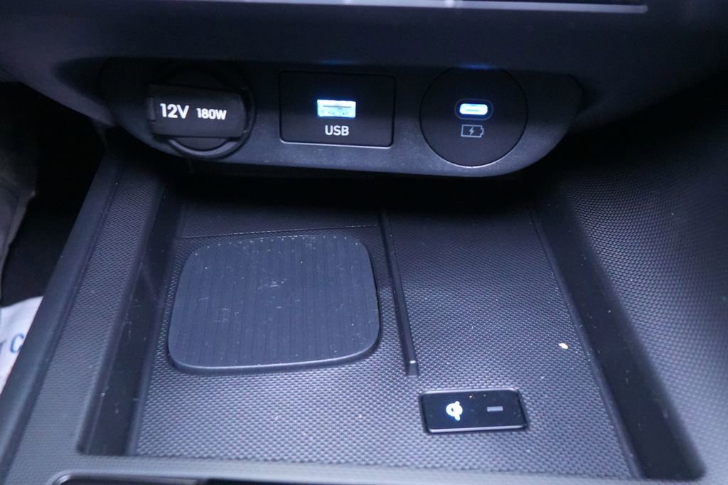 New 2026 Hyundai Elantra Sport image 29