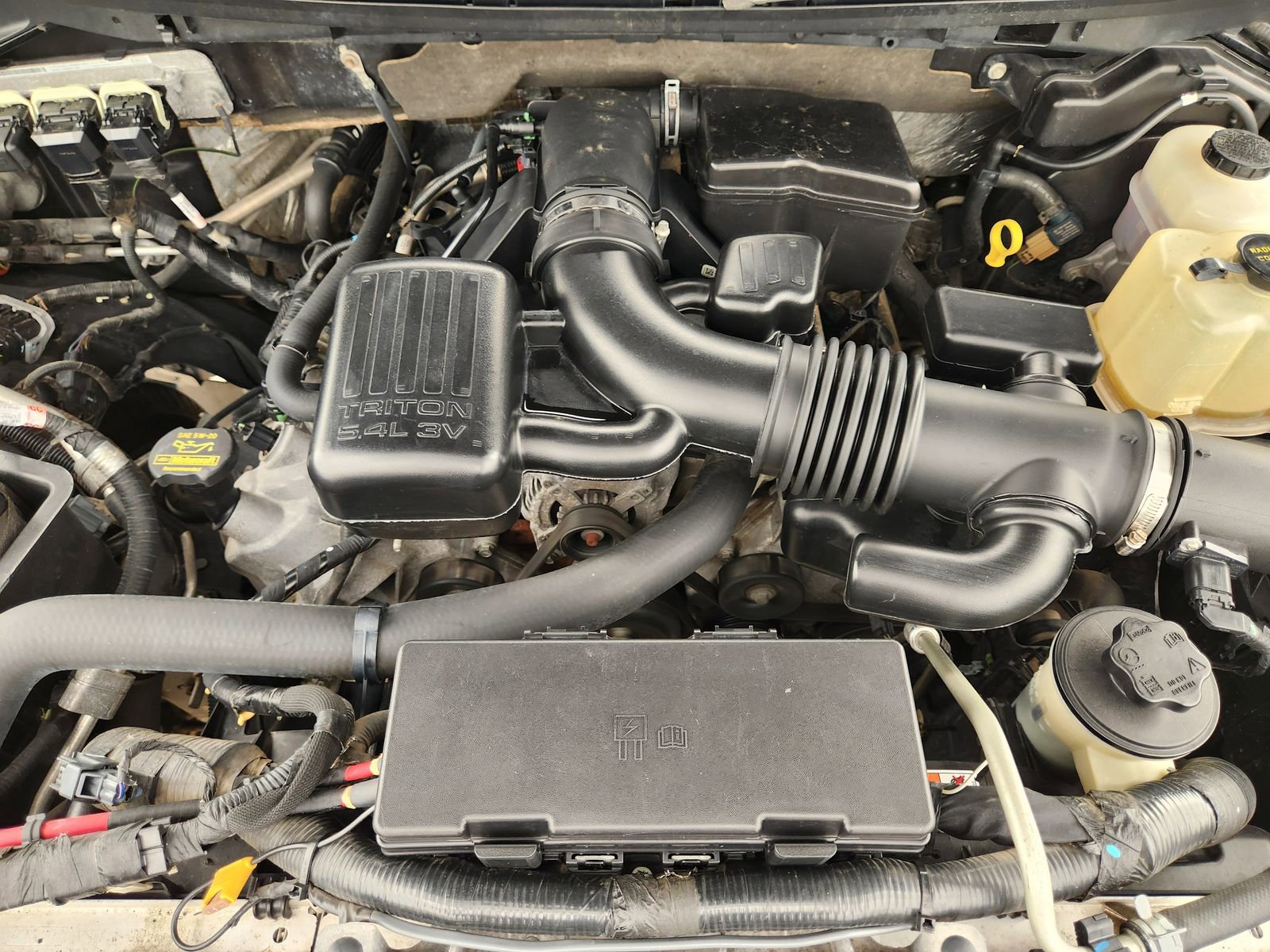 Used 2010 Ford F150 XLT AWD/4WD image 31