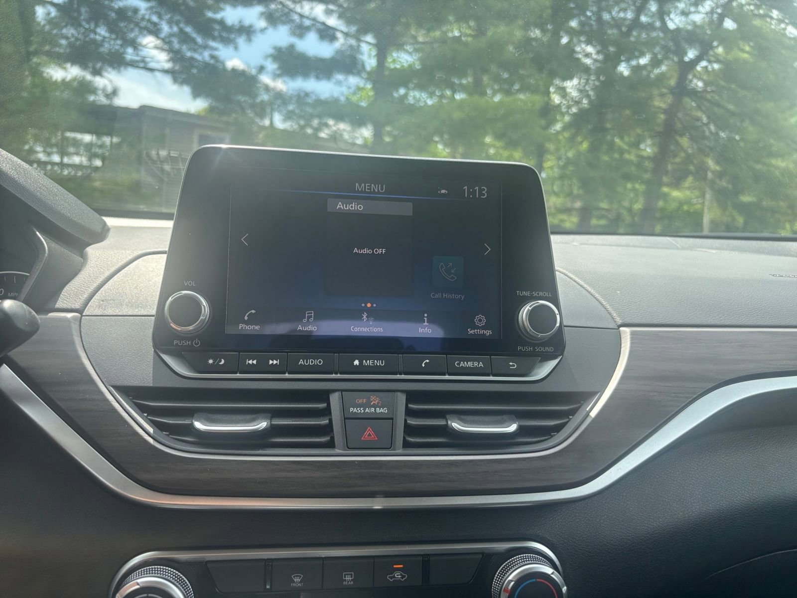 Used 2025 Nissan Altima 2.5 SV FWD image 20