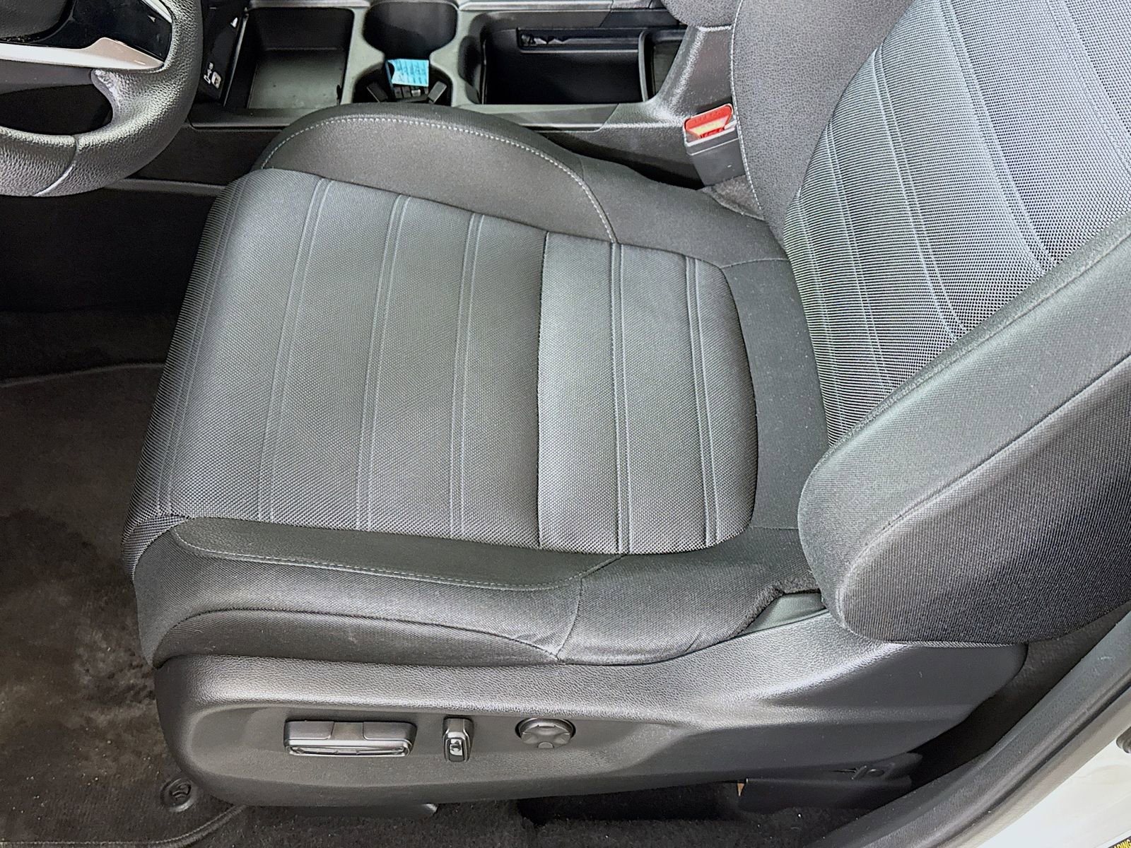 Used 2021 Honda CR-V EX image 16