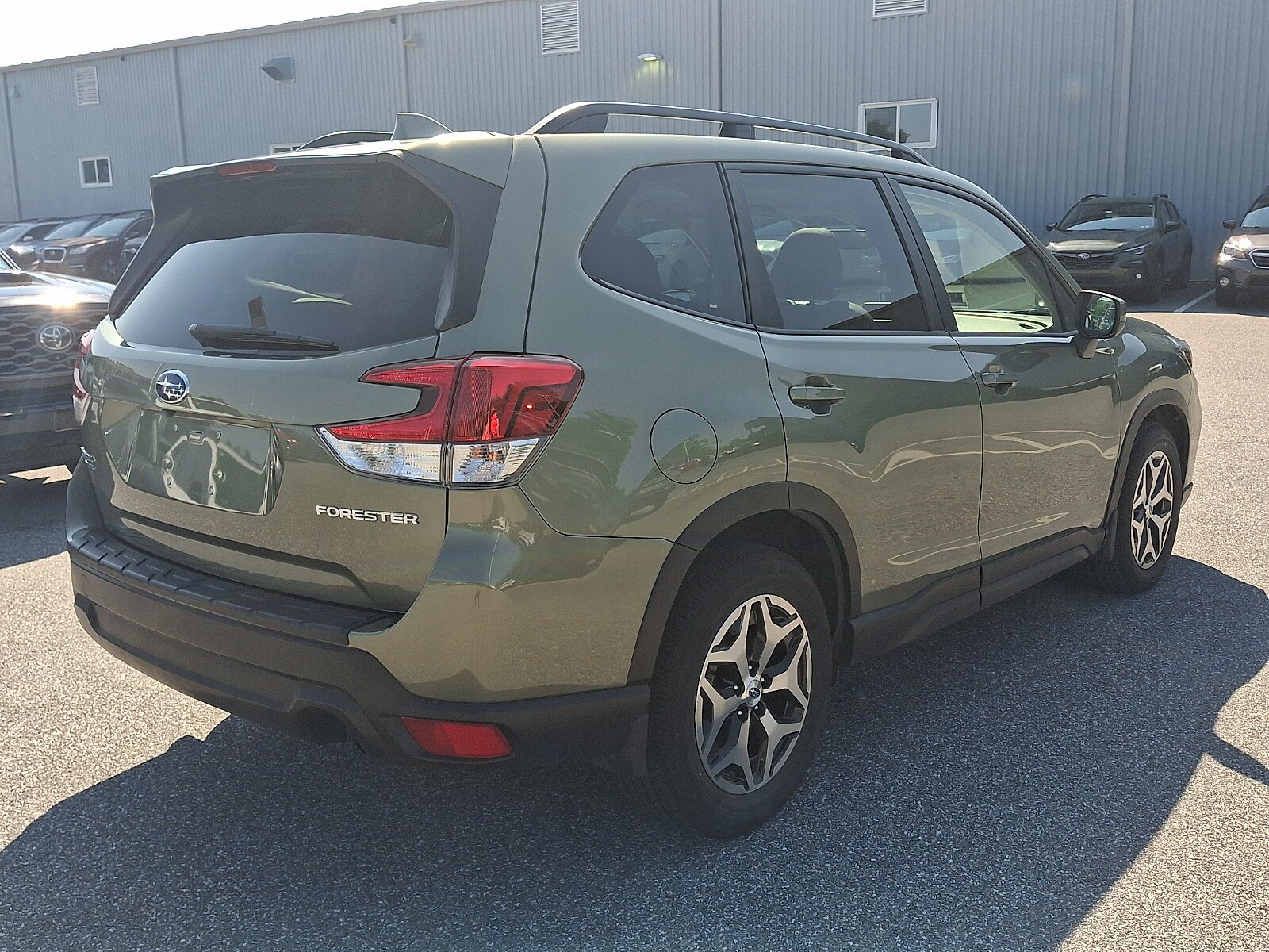 Used 2021 Subaru Forester Premium AWD/4WD video 4