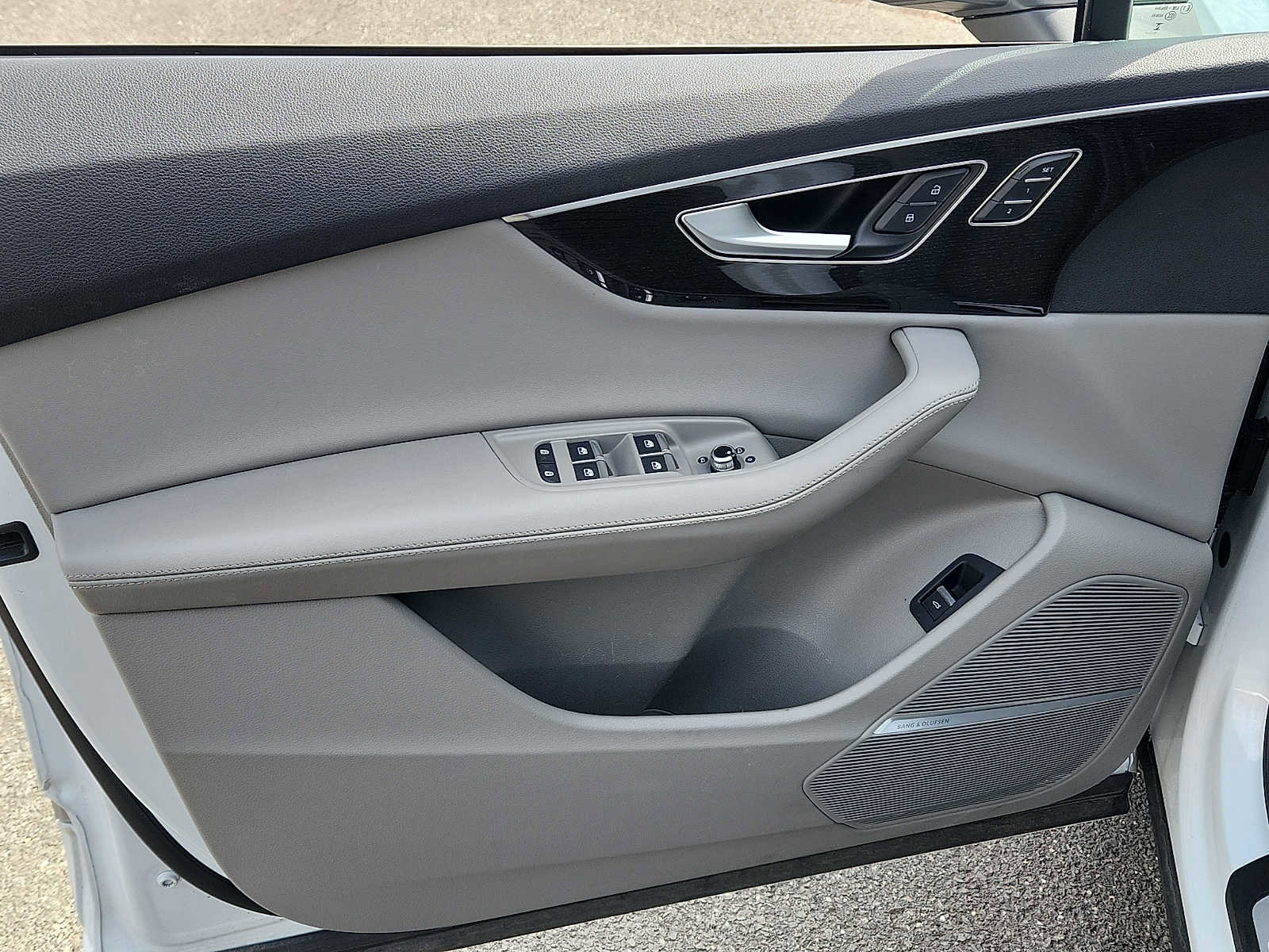 Used 2024 Audi Q7 Premium Plus image 12