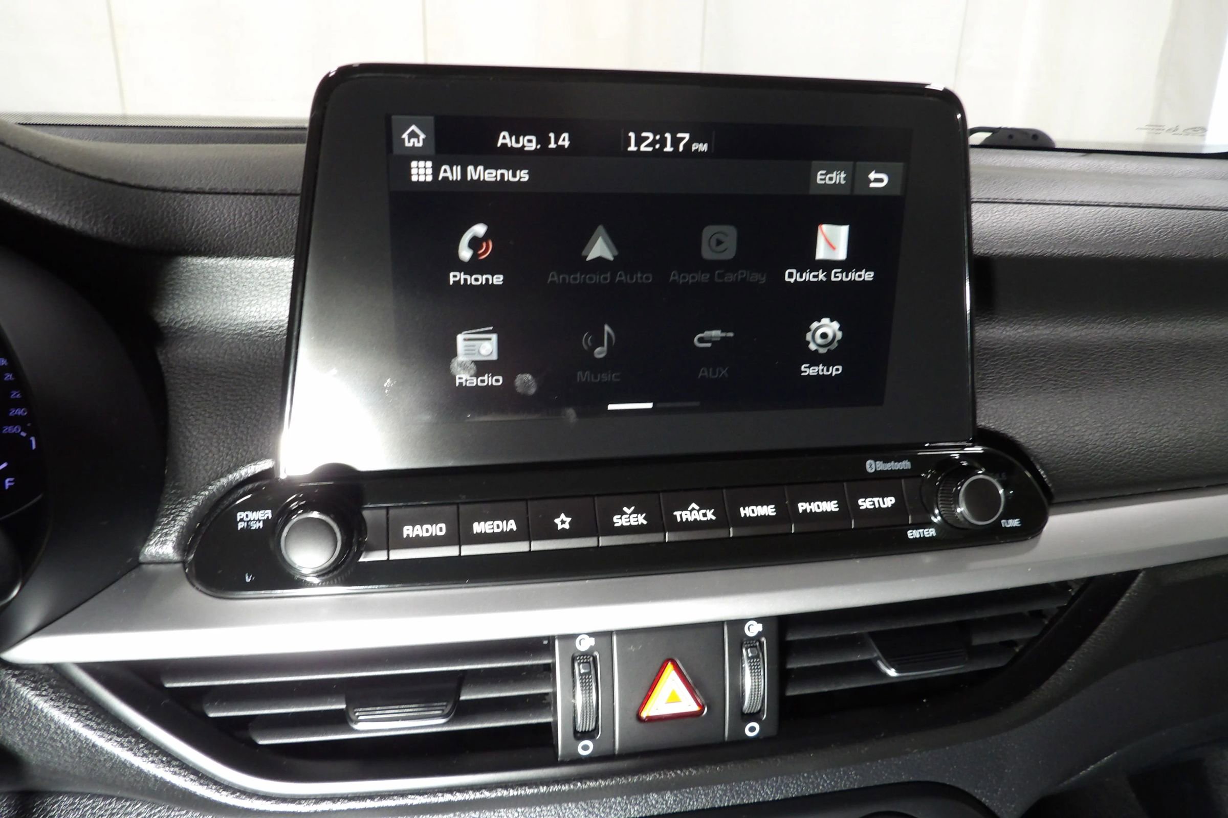 Used 2021 Kia Forte LXS FWD image 13