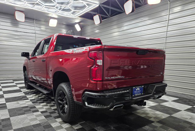 Used 2021 Chevrolet Silverado 1500 LT Trail Boss w/ Bed Protection Package AWD/4WD image 8