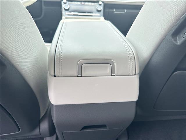 New 2026 Hyundai Santa Fe SE image 17