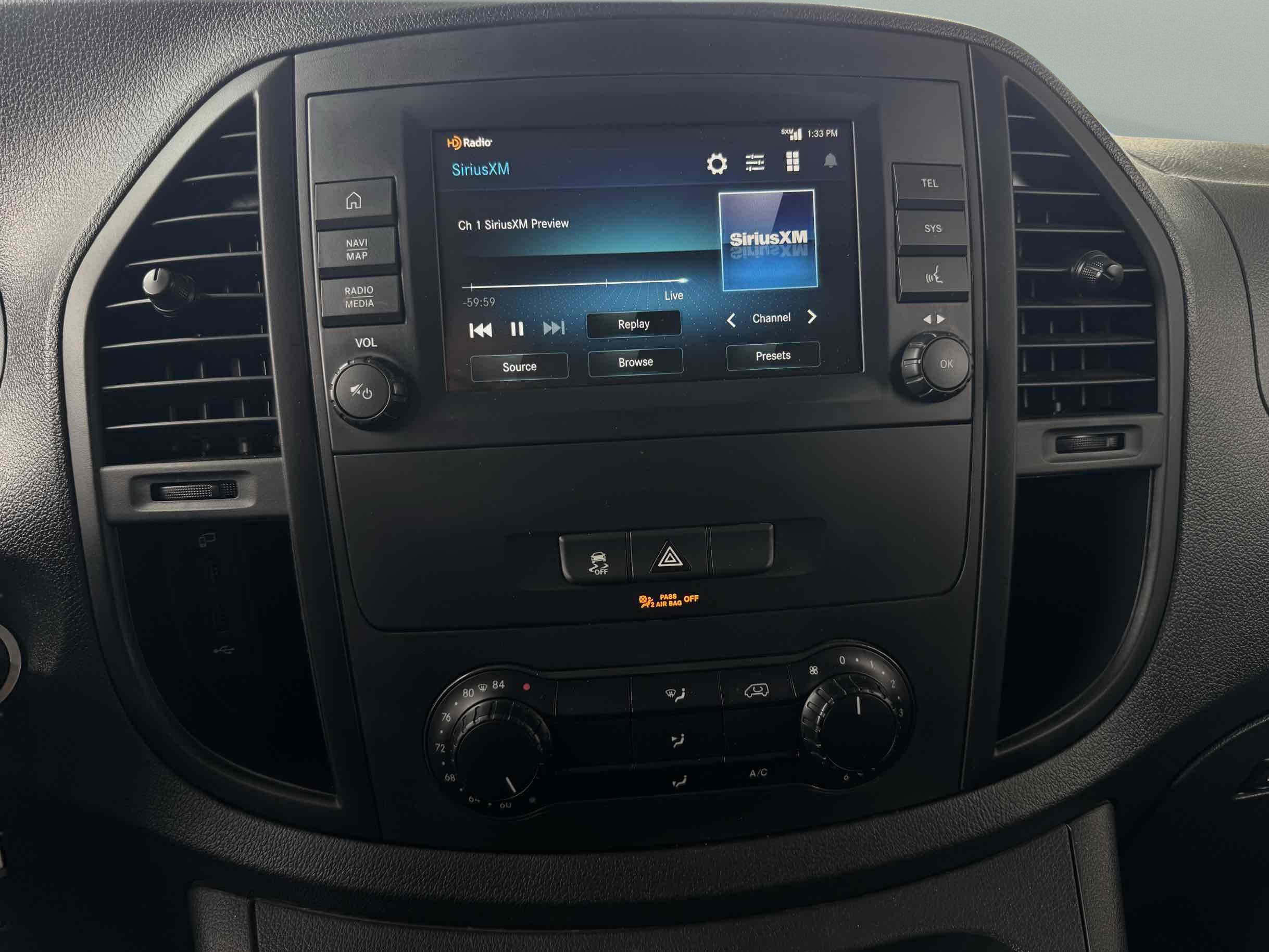 Used 2022 Mercedes-Benz Metris image 14
