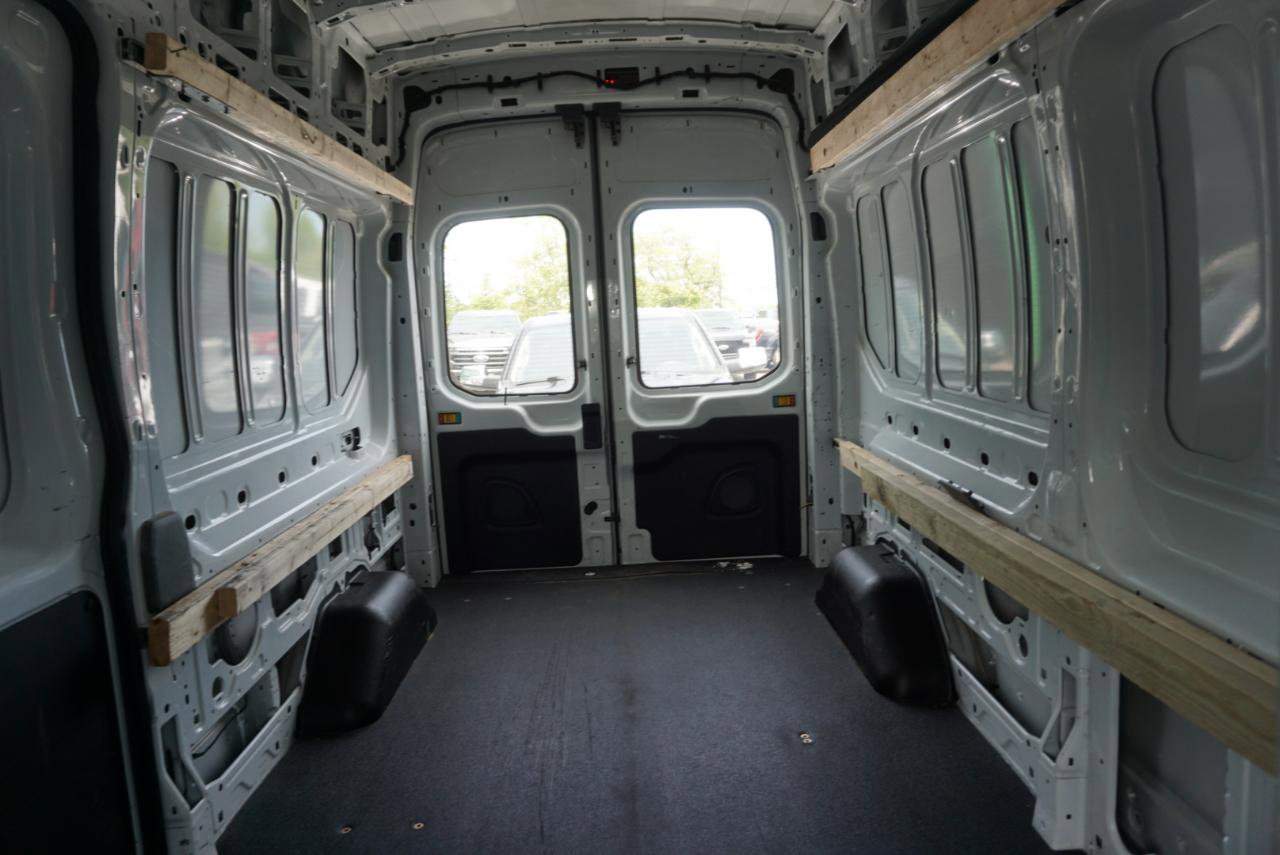 Used 2022 Ford Transit 350 148 High Roof AWD image 23