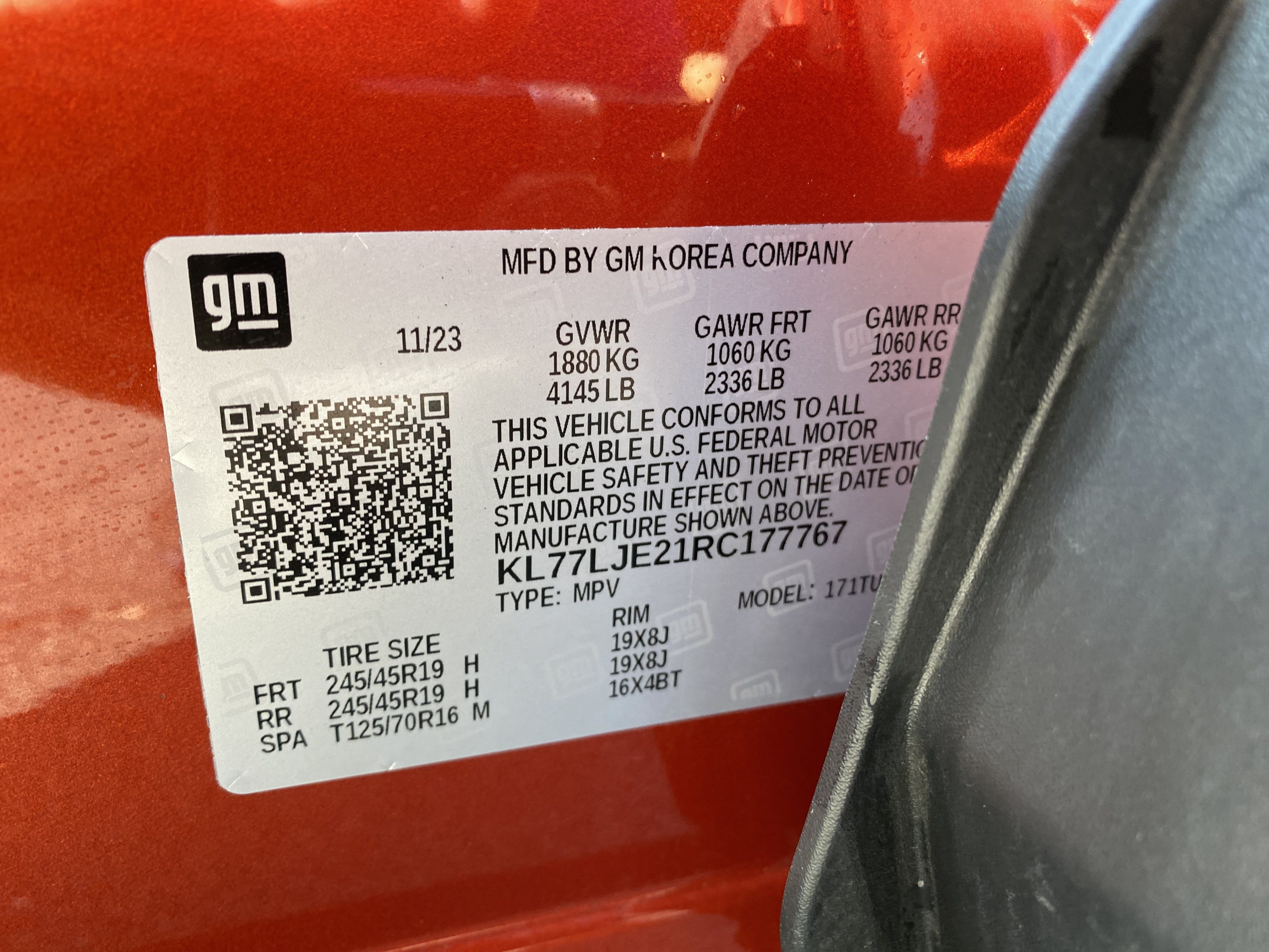 Used 2024 Chevrolet Trax RS w/ Driver Confidence Package FWD image 36