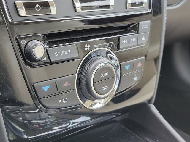 Used 2015 Jaguar XK Coupe RWD image 34