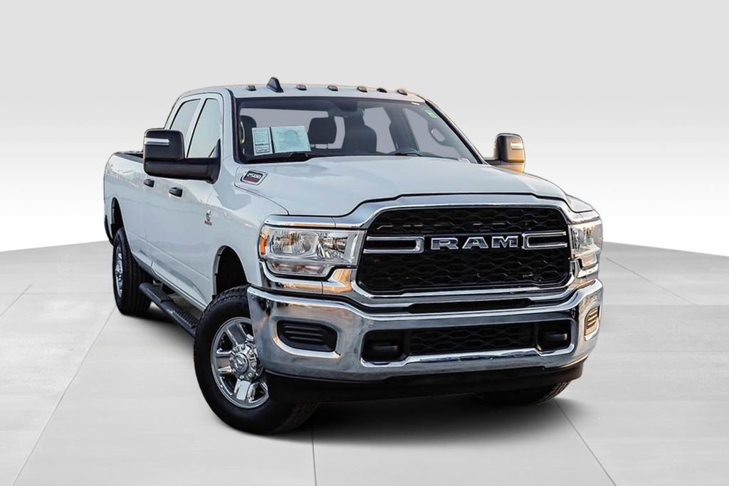 Used 2023 RAM 2500 Tradesman w/ Chrome Appearance Group AWD/4WD video 2