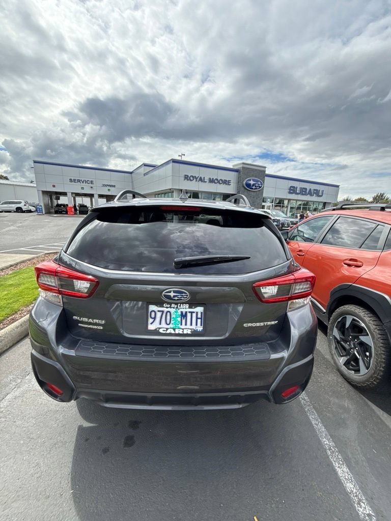 Used 2020 Subaru Crosstrek 2.0i Premium w/ Moonroof Package 2 AWD/4WD image 4