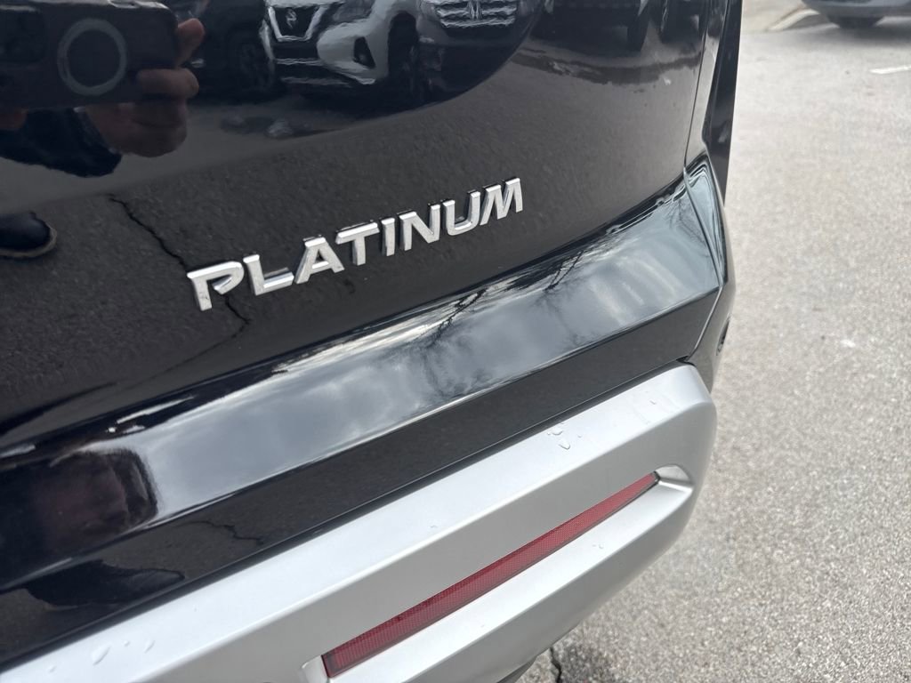 Certified 2025 Nissan Pathfinder Platinum image 44