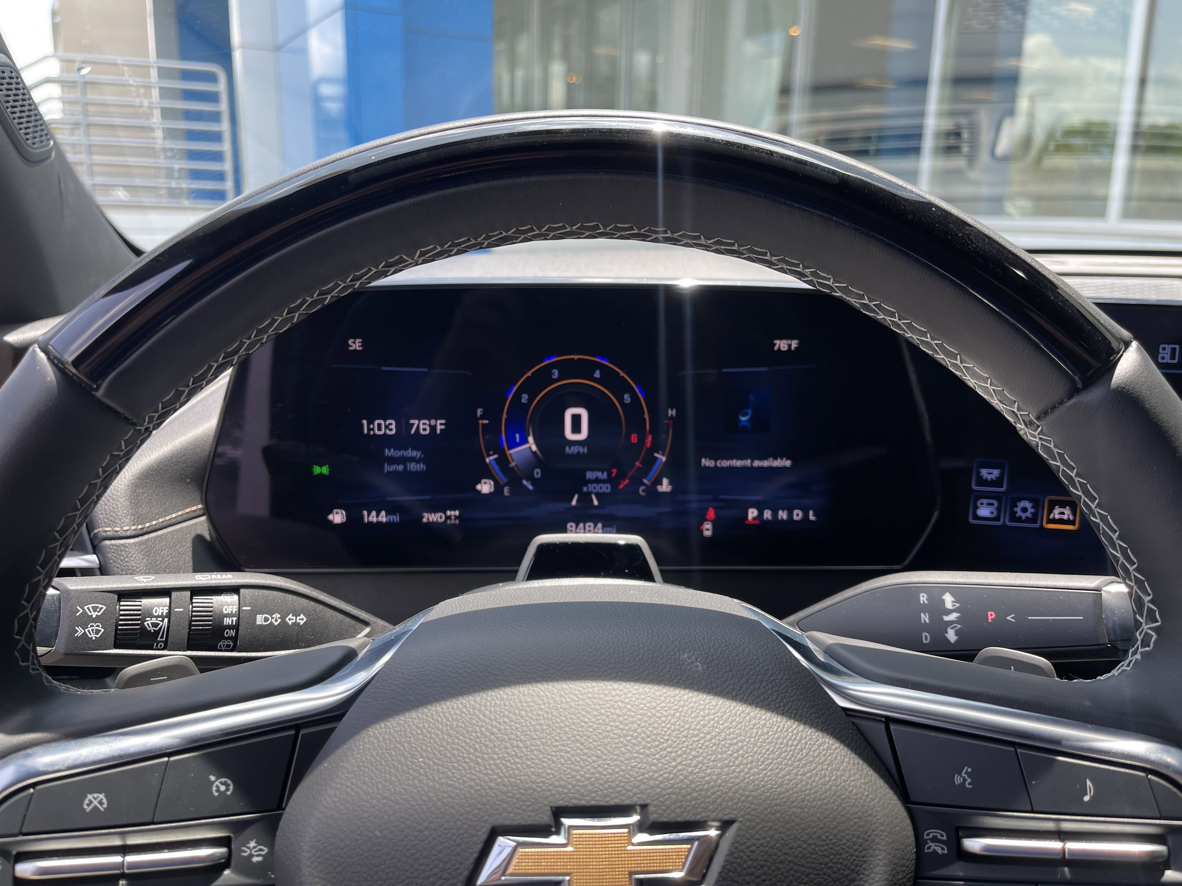 Used 2024 Chevrolet Traverse RS image 27