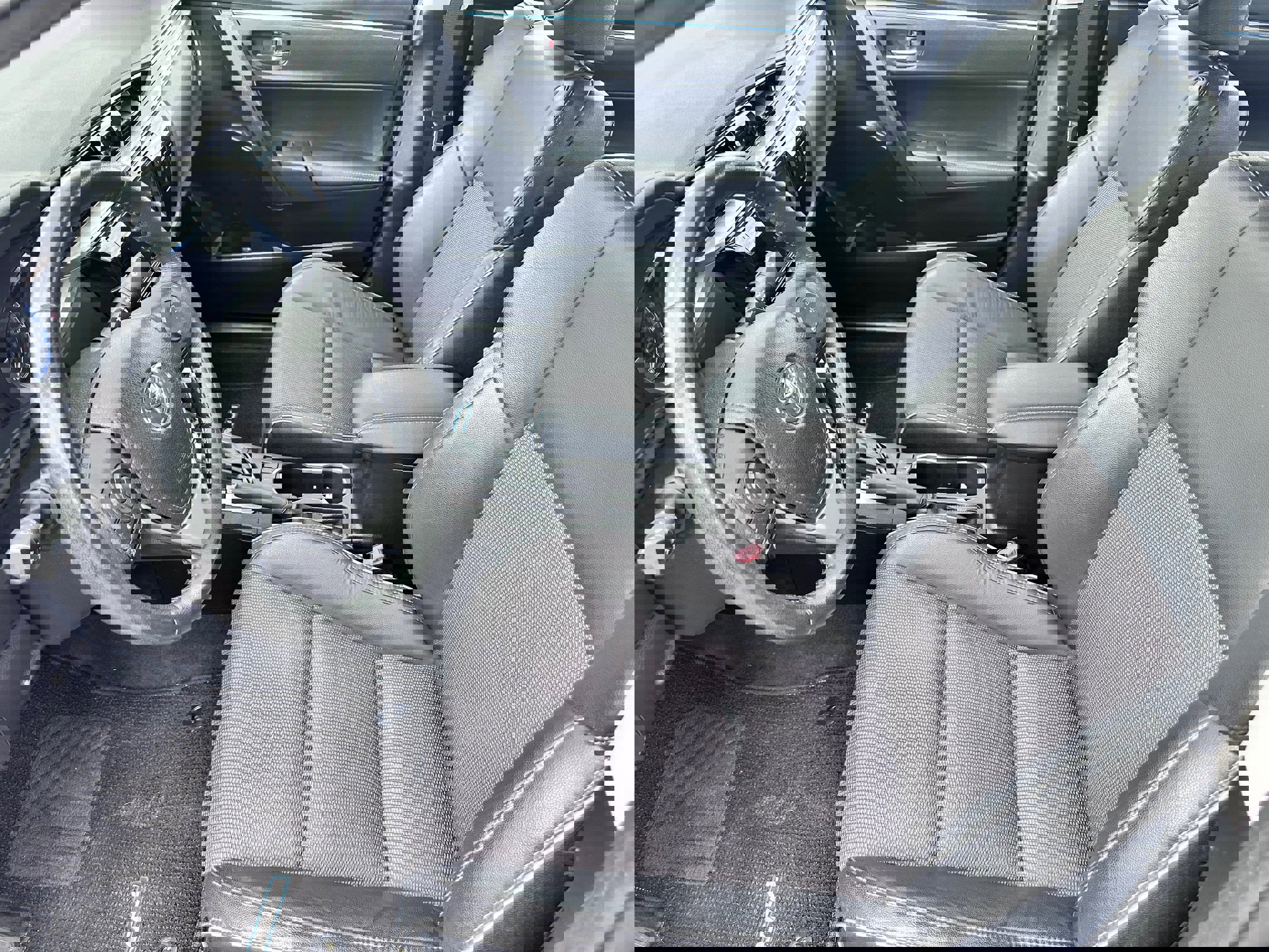 Used 2014 Toyota Corolla S image 5