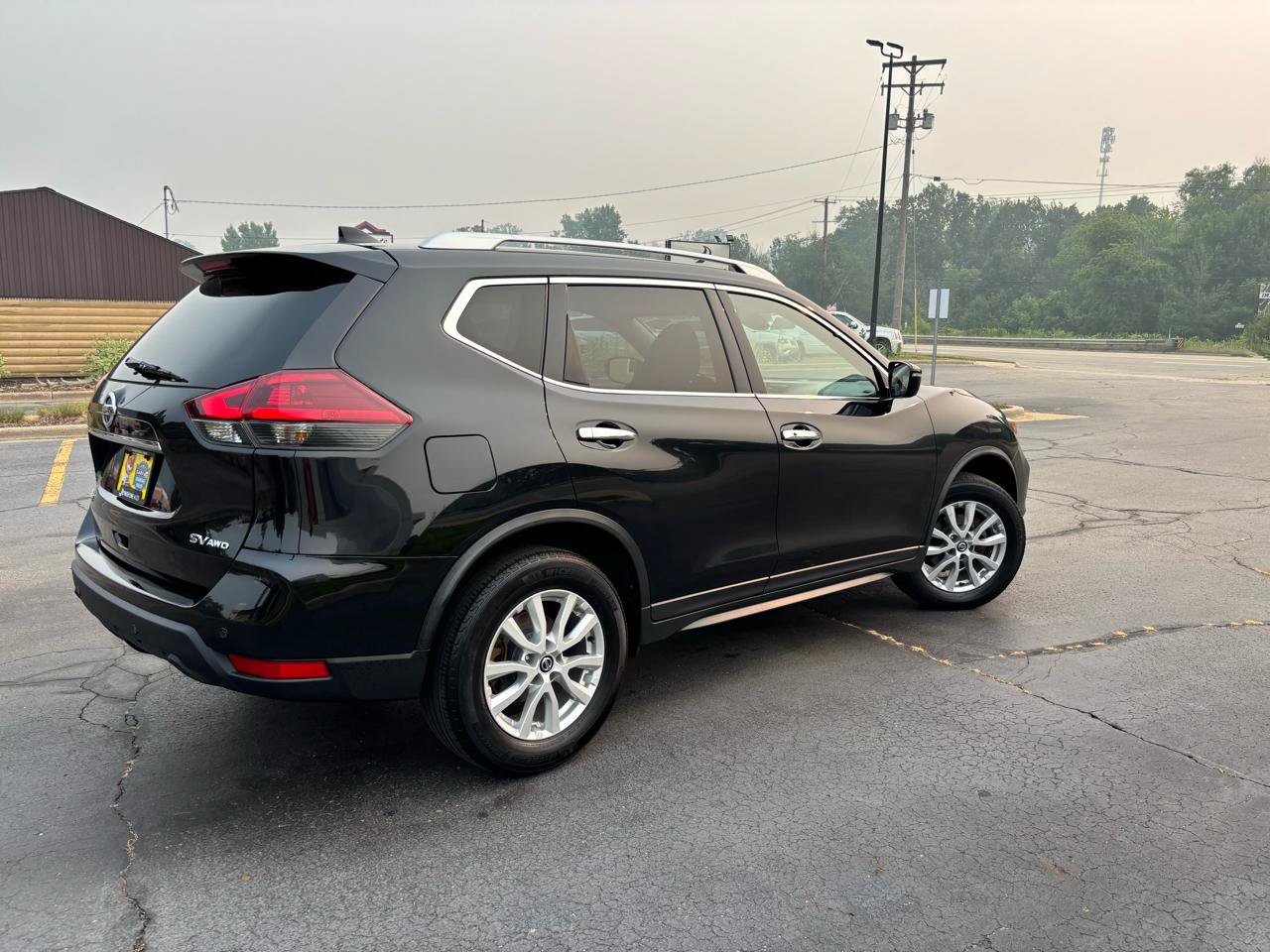 Used 2019 Nissan Rogue SV AWD/4WD image 9