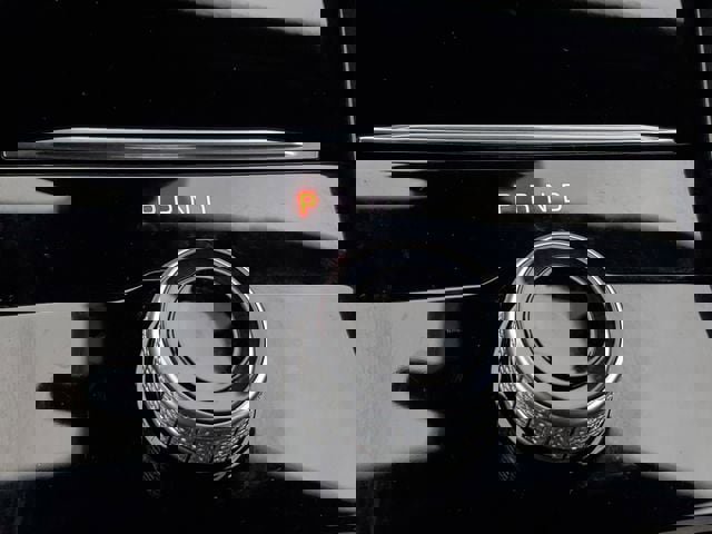 Certified 2025 Jeep Grand Cherokee Laredo X w/ Luxury Tech Group I image 35