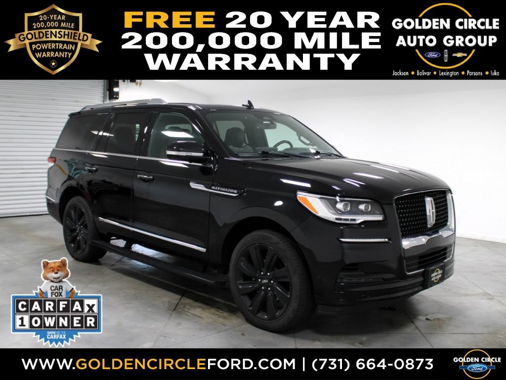 Used 2022 Lincoln Navigator Reserve AWD/4WD image 1
