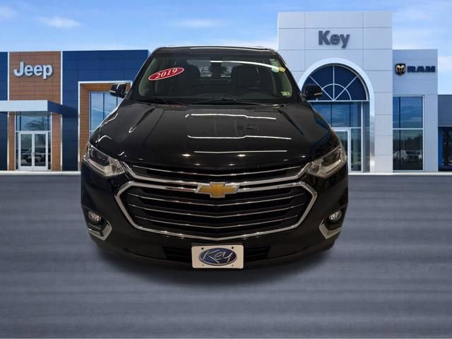 Used 2019 Chevrolet Traverse LT w/ LT Premium Package AWD/4WD image 11