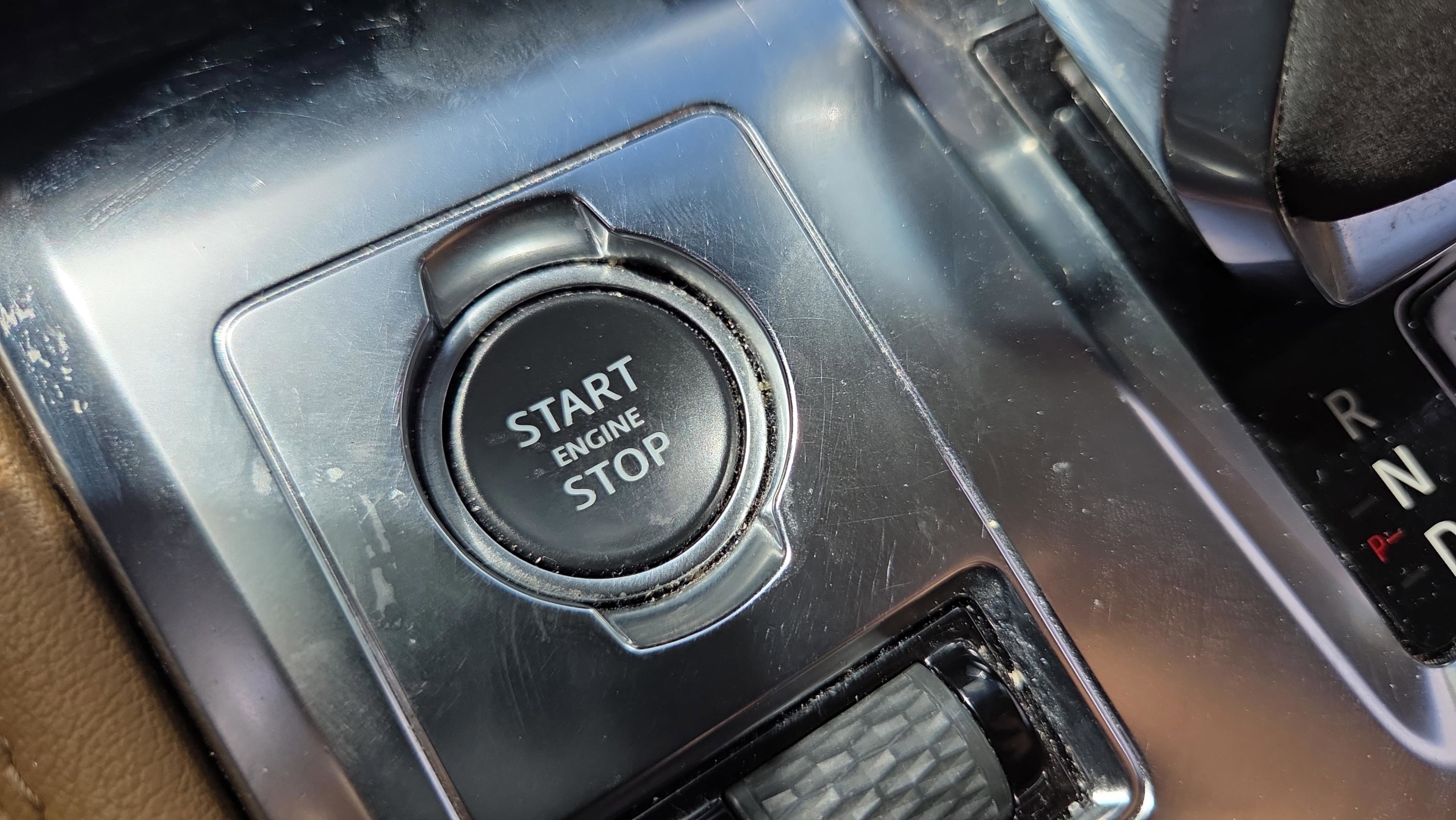 Used 2022 Jaguar F-PACE S image 41