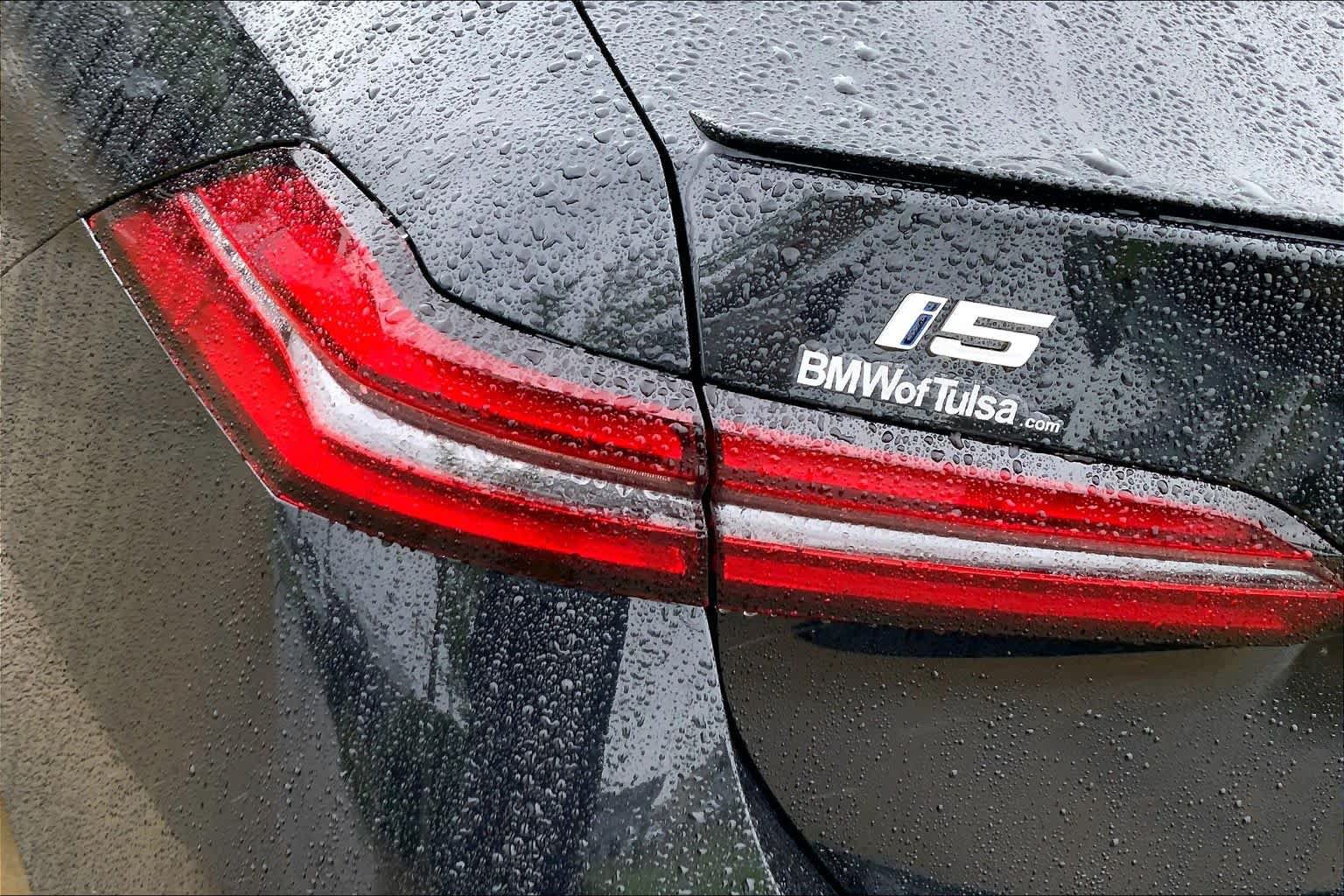 New 2026 BMW i5 M60 AWD/4WD image 14
