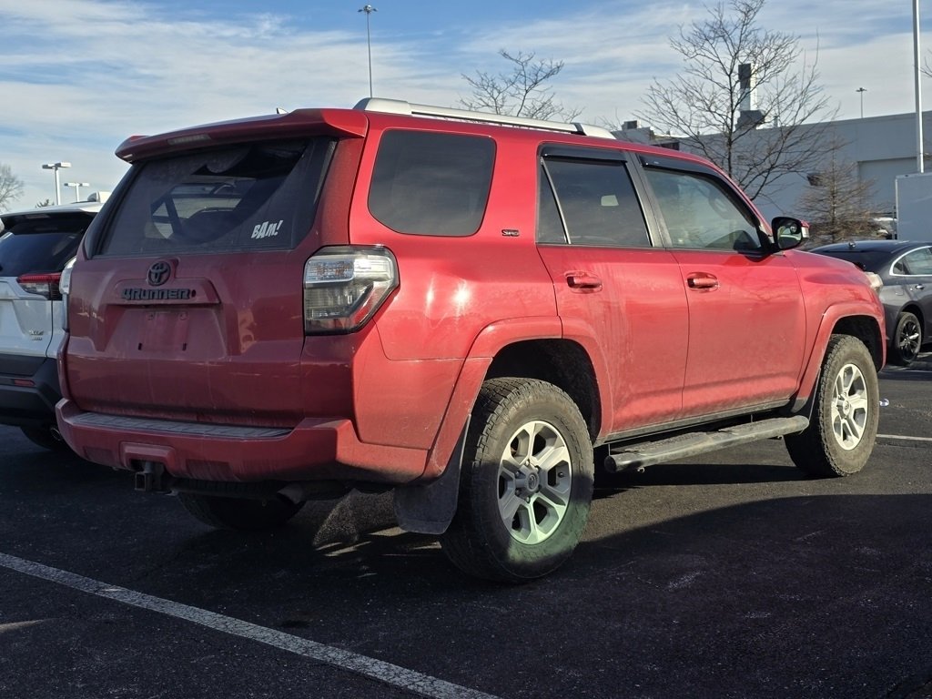 Used 2015 Toyota 4Runner SR5 image 7