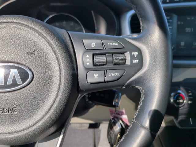 Used 2017 Kia Sorento FWD w/ LX Convenience Package image 15