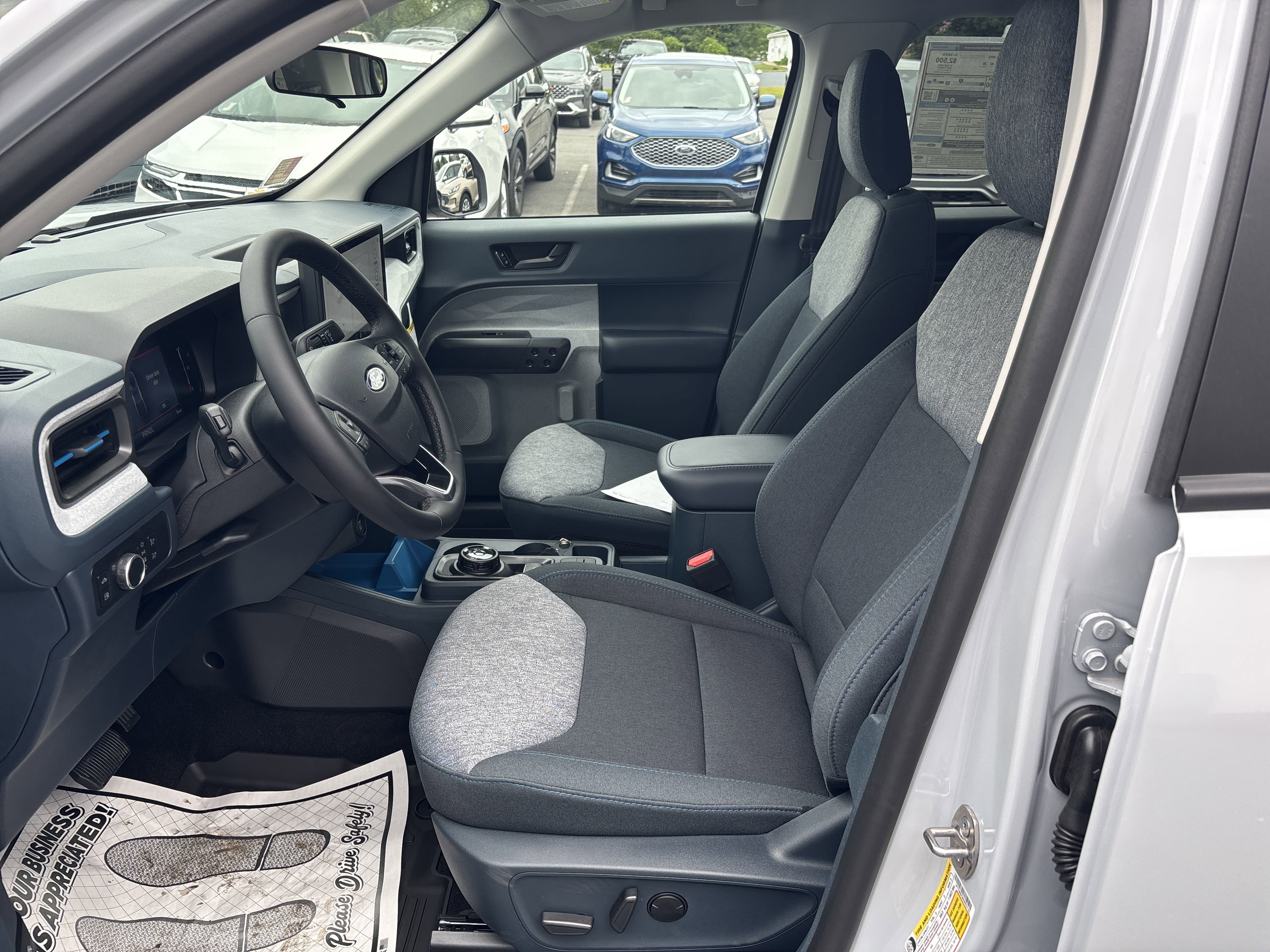 New 2025 Ford Maverick XLT w/ XLT Luxury Package image 12