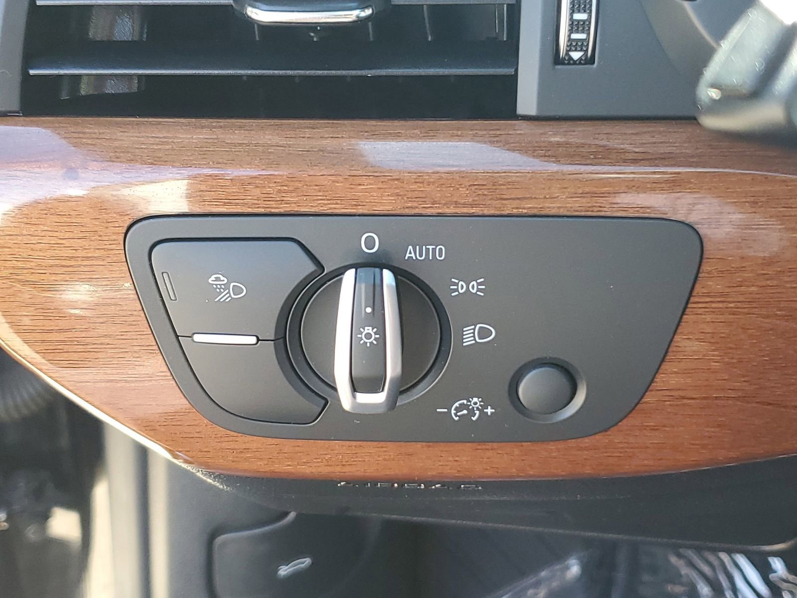 Used 2023 Audi A5 2.0T Premium w/ Convenience Package image 24