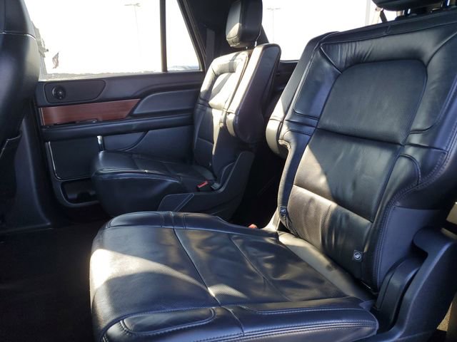 Used 2022 Lincoln Navigator L Reserve image 29