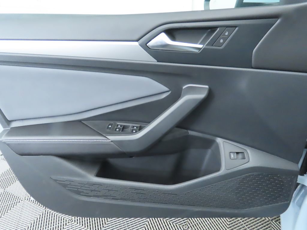 New 2026 Volkswagen Jetta SE image 24