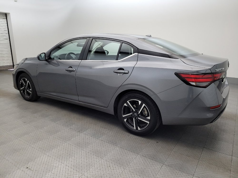 Used 2025 Nissan Sentra SV FWD image 3