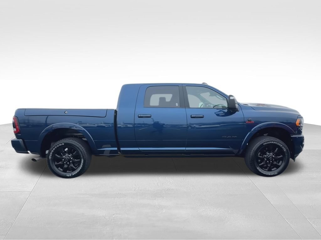 Used 2024 RAM 2500 Limited AWD/4WD image 9