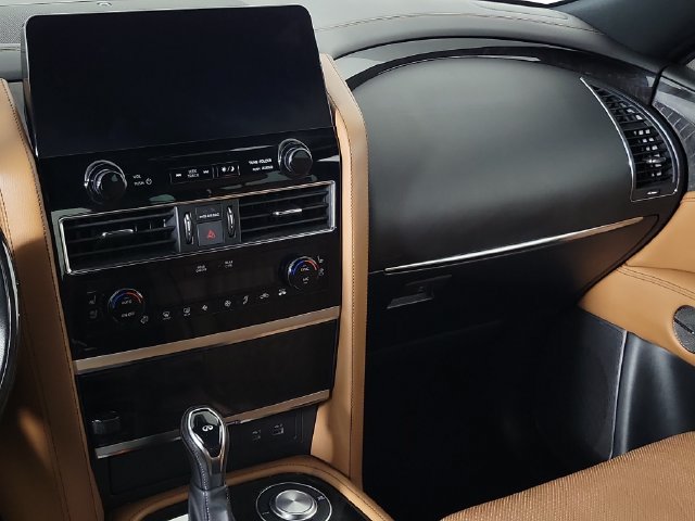 Used 2023 INFINITI QX80 Sensory w/ Cargo Package RWD image 12