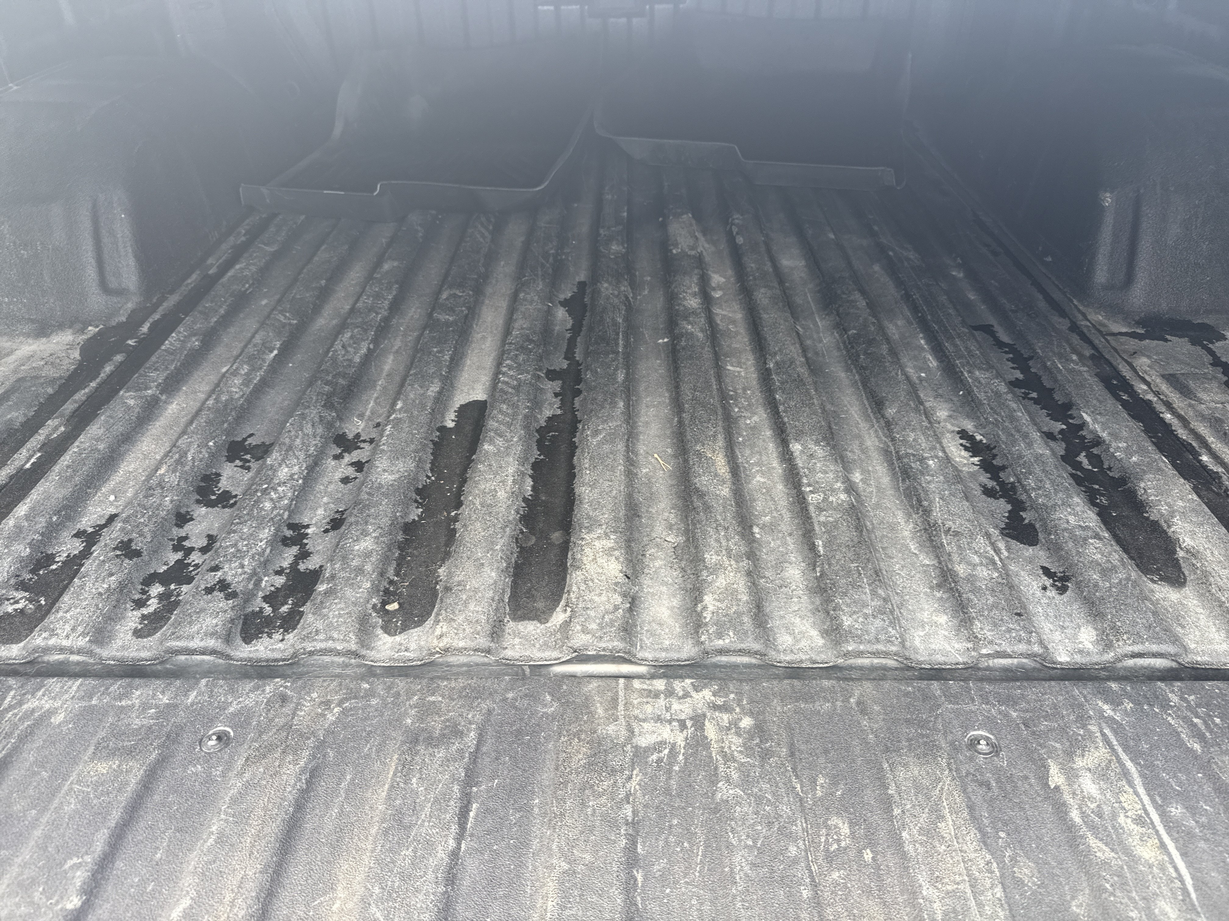 Used 2025 Chevrolet Silverado 1500 RST AWD/4WD image 5
