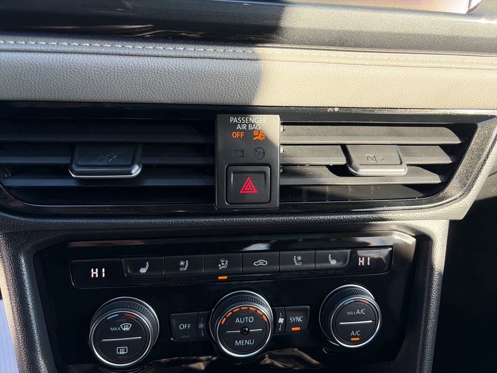 Used 2022 Volkswagen Taos SEL image 22