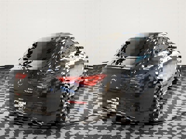 Used 2023 Mercedes-Benz CLA 250 4MATIC image 4