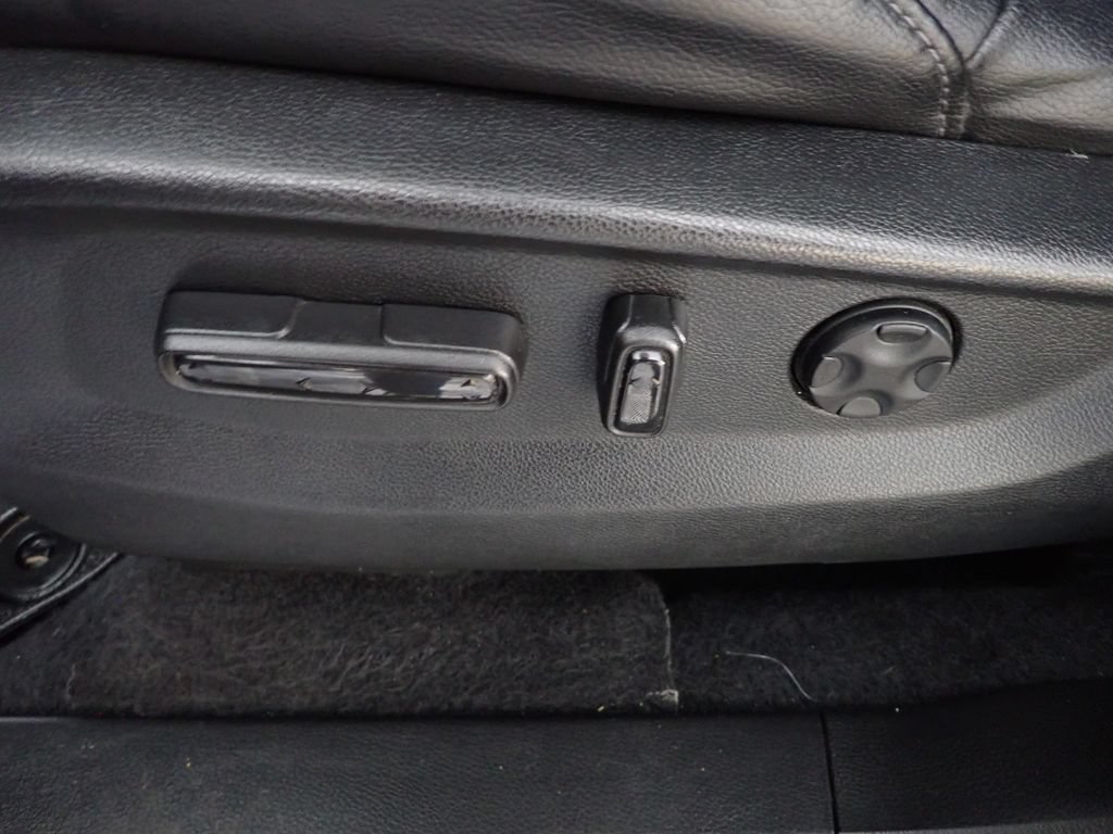 Used 2019 Honda CR-V EX-L image 24