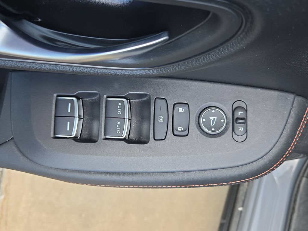 Certified 2024 Honda HR-V Sport image 12