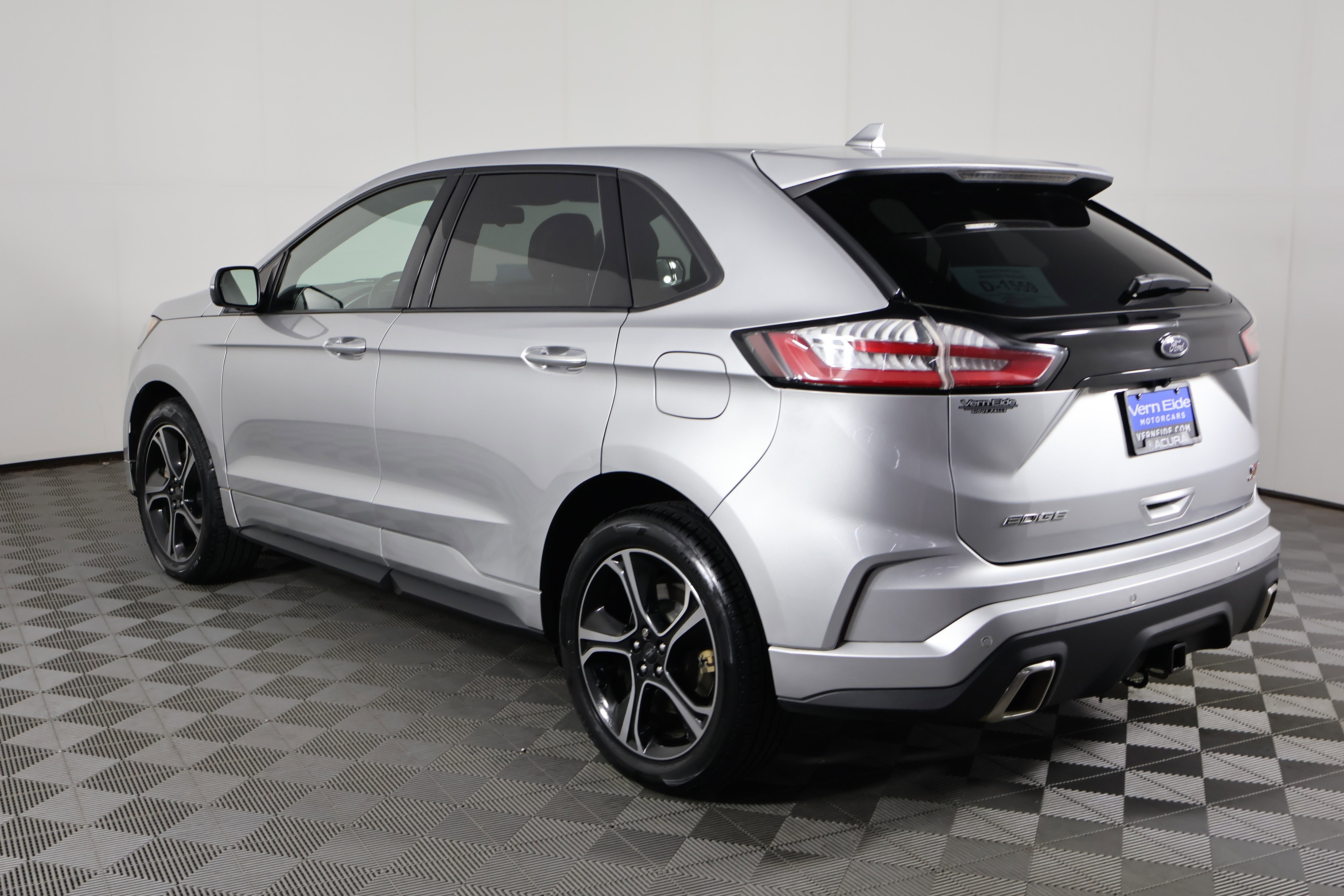 Used 2019 Ford Edge ST w/ Convenience Package image 8