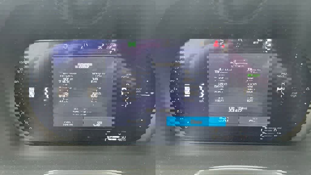 Used 2025 Volvo XC60 T8 Ultra w/ Protection Package Premier AWD/4WD image 21