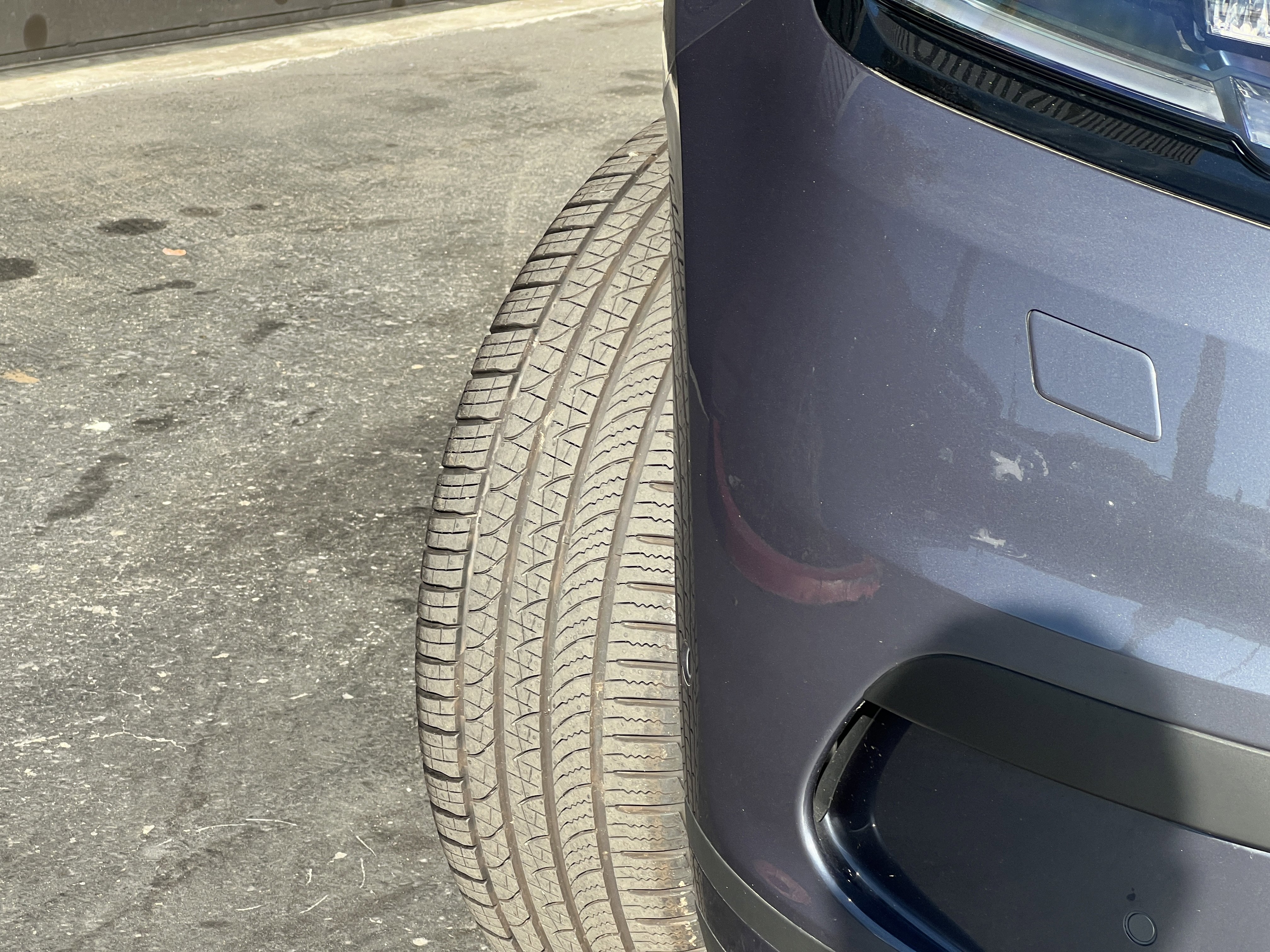 New 2025 Land Rover Range Rover Velar S AWD/4WD image 3
